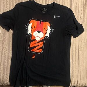 Nike Black Graphic Tee